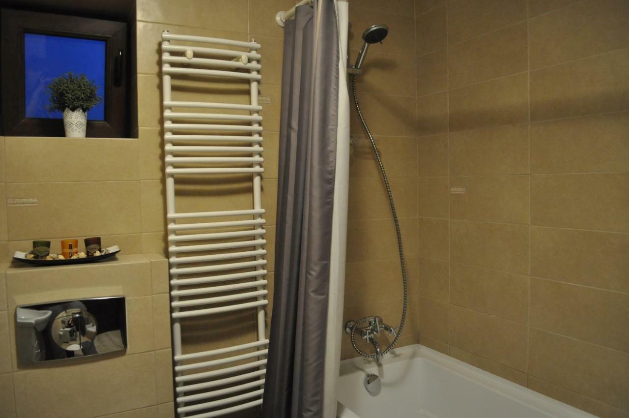 Sleep & Fly Apartment Otopeni Exterior foto